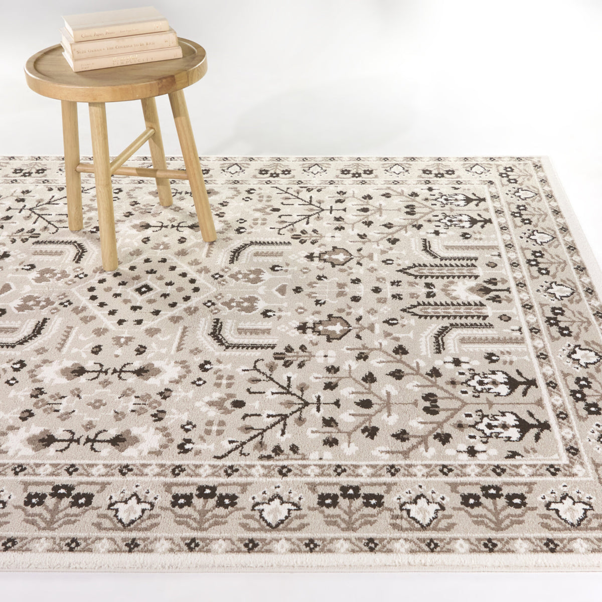Bezeredi Southwestern Traditional Area Rug