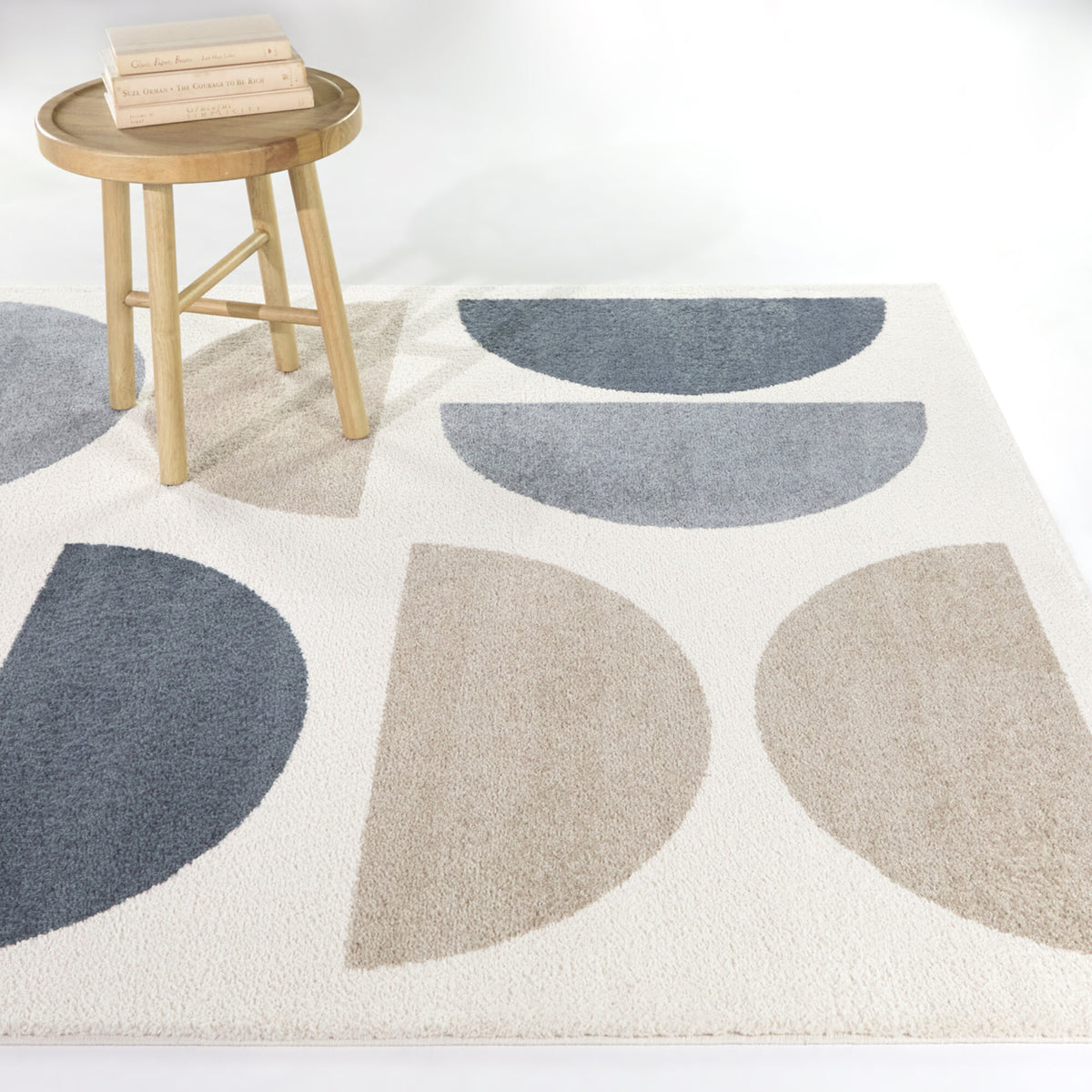Delvaux Contemporary Half Moon Area Rug