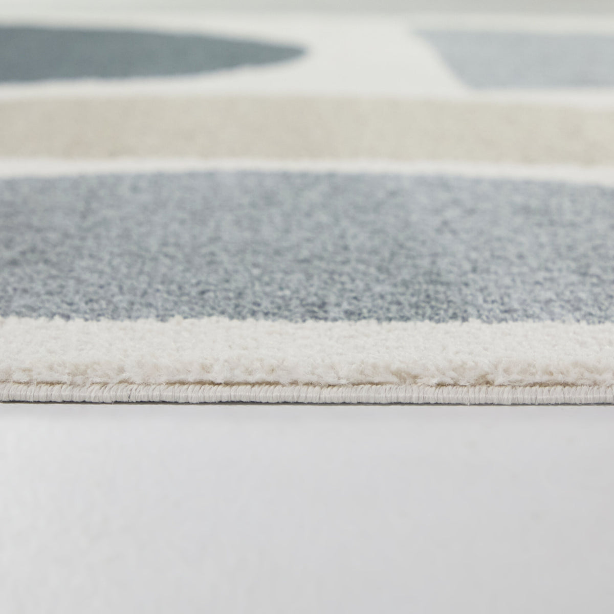 Delvaux Contemporary Half Moon Area Rug