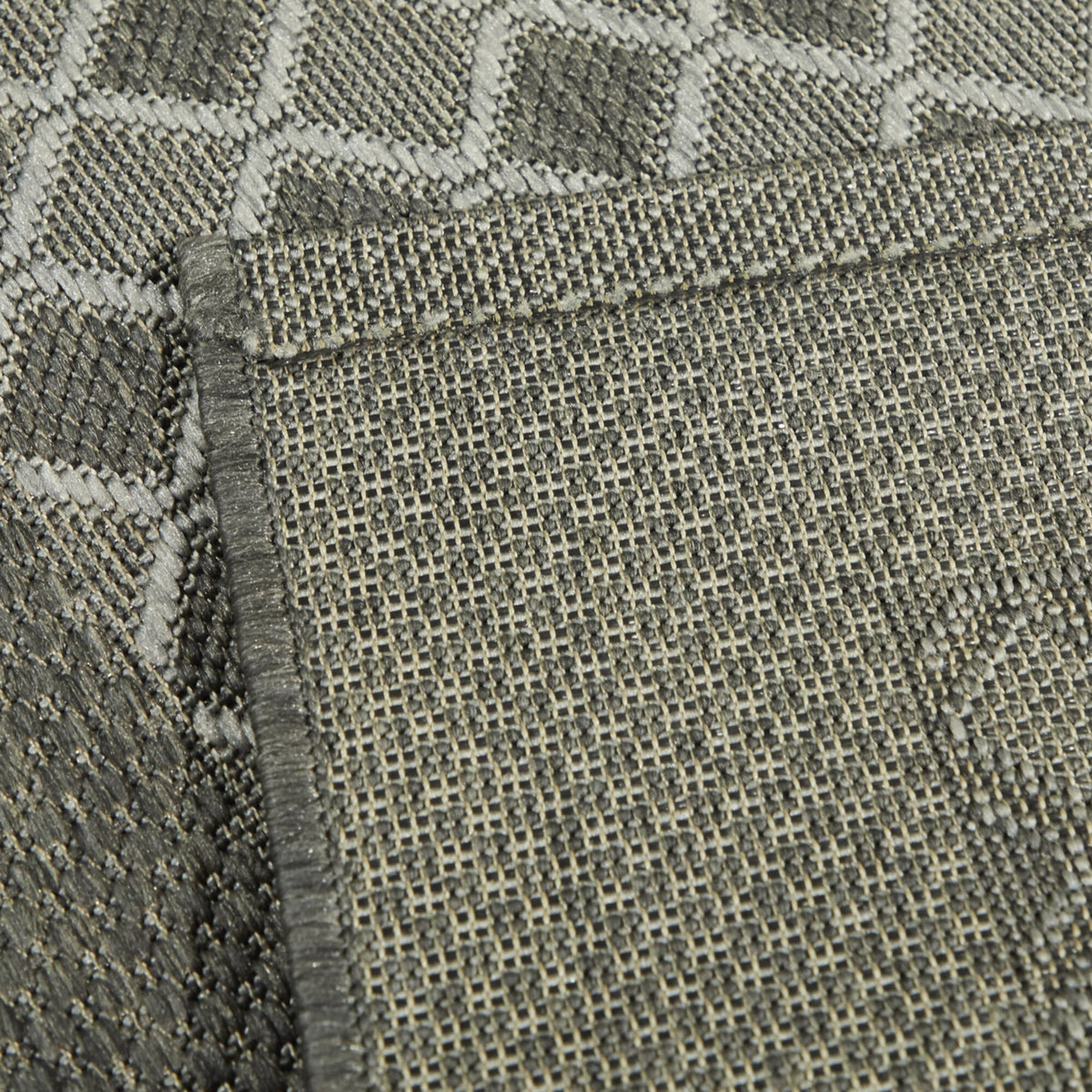 Clark Geometric Patio Area Rug