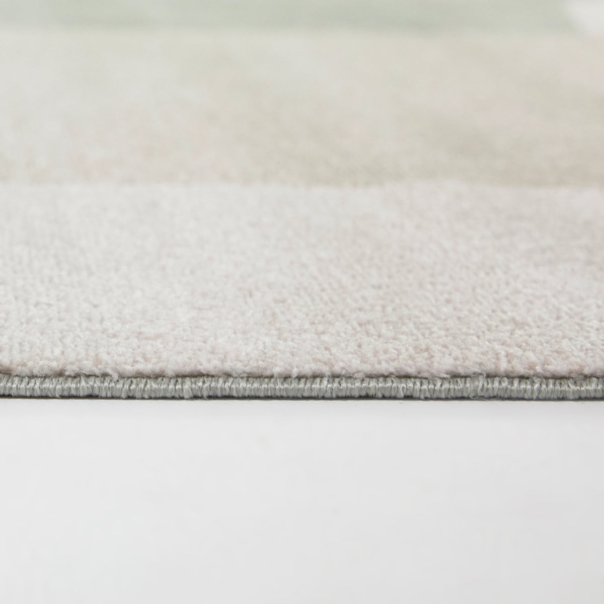 Kael Contemporary Area Rug