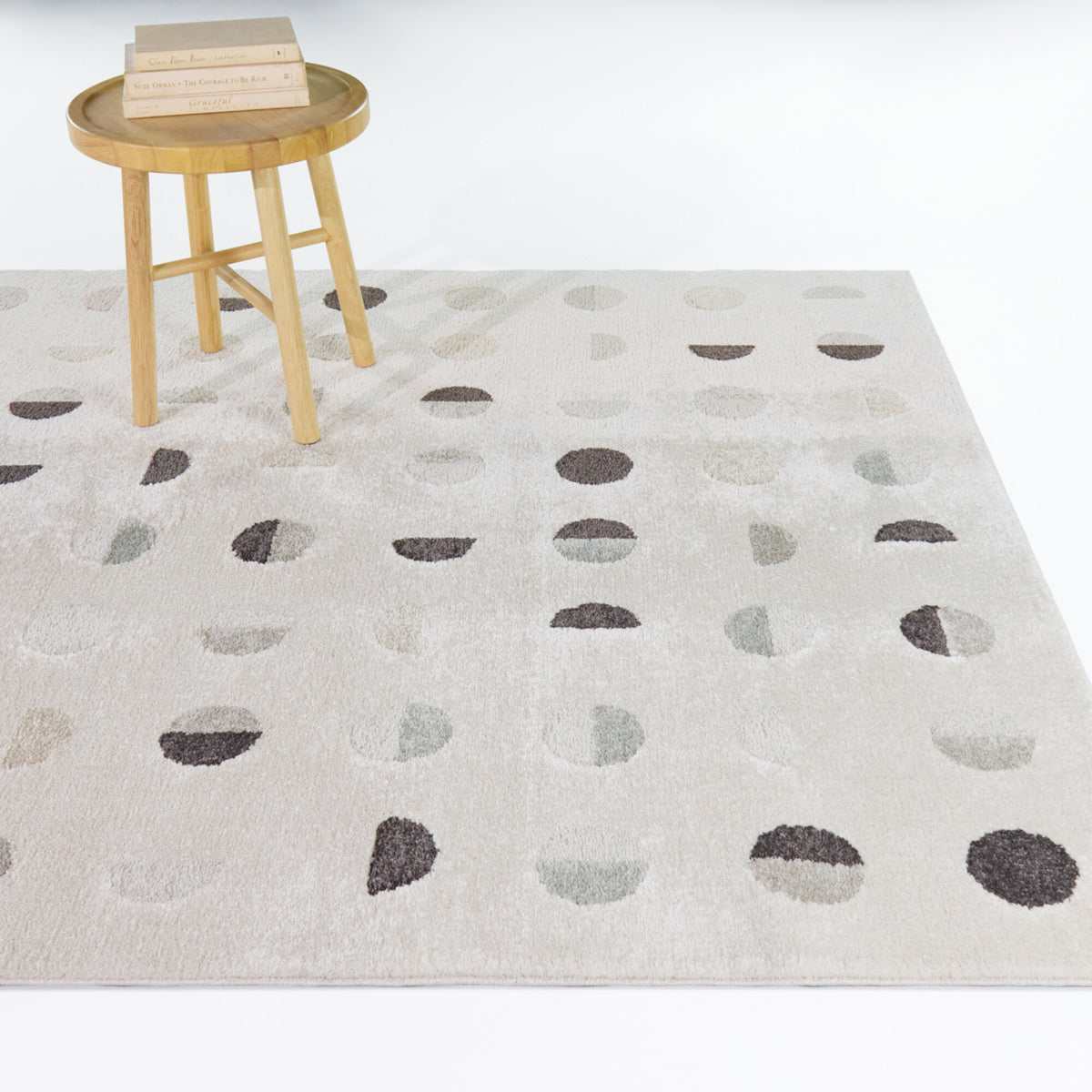 Waning Geometric Dots Area Rug