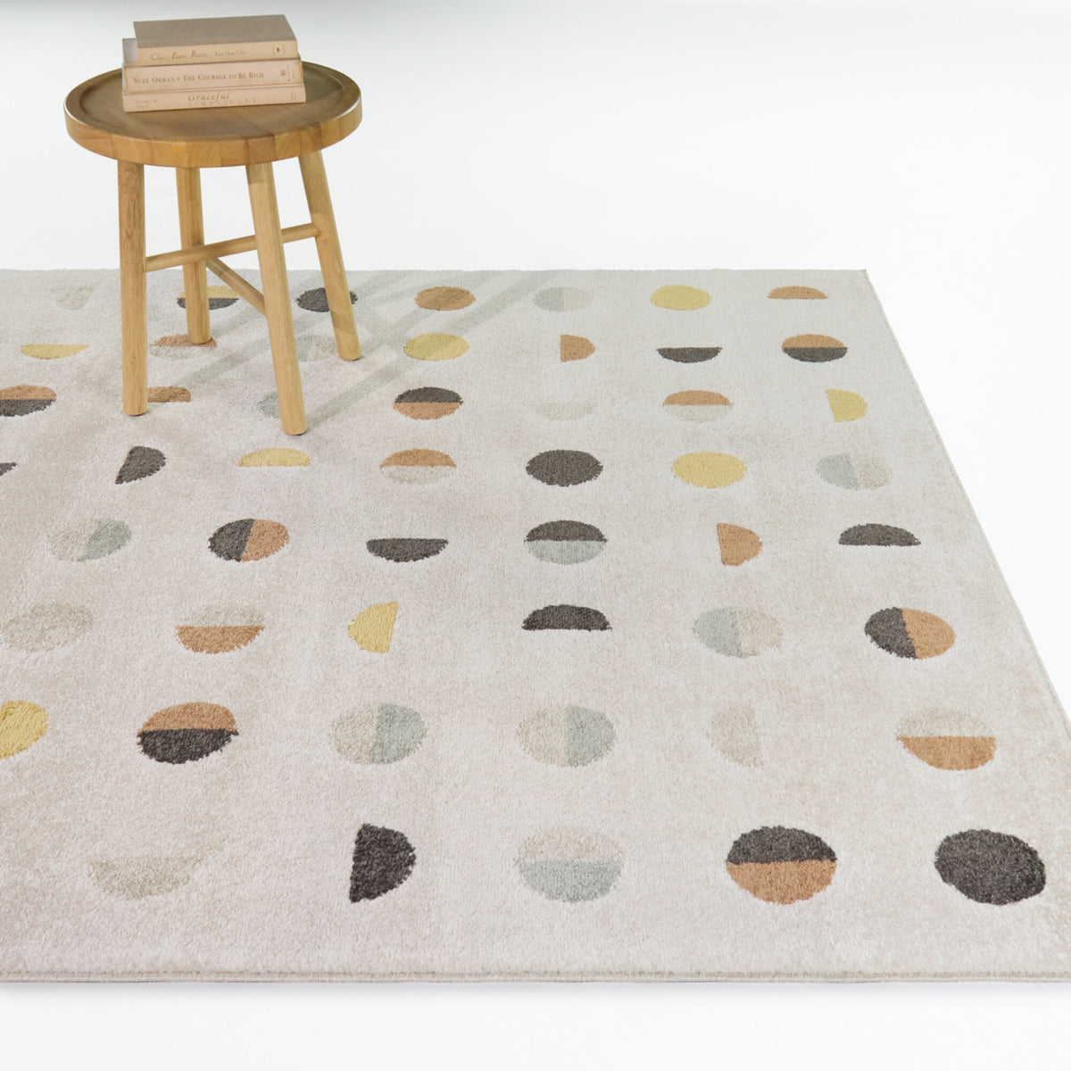 Waning Geometric Dots Area Rug