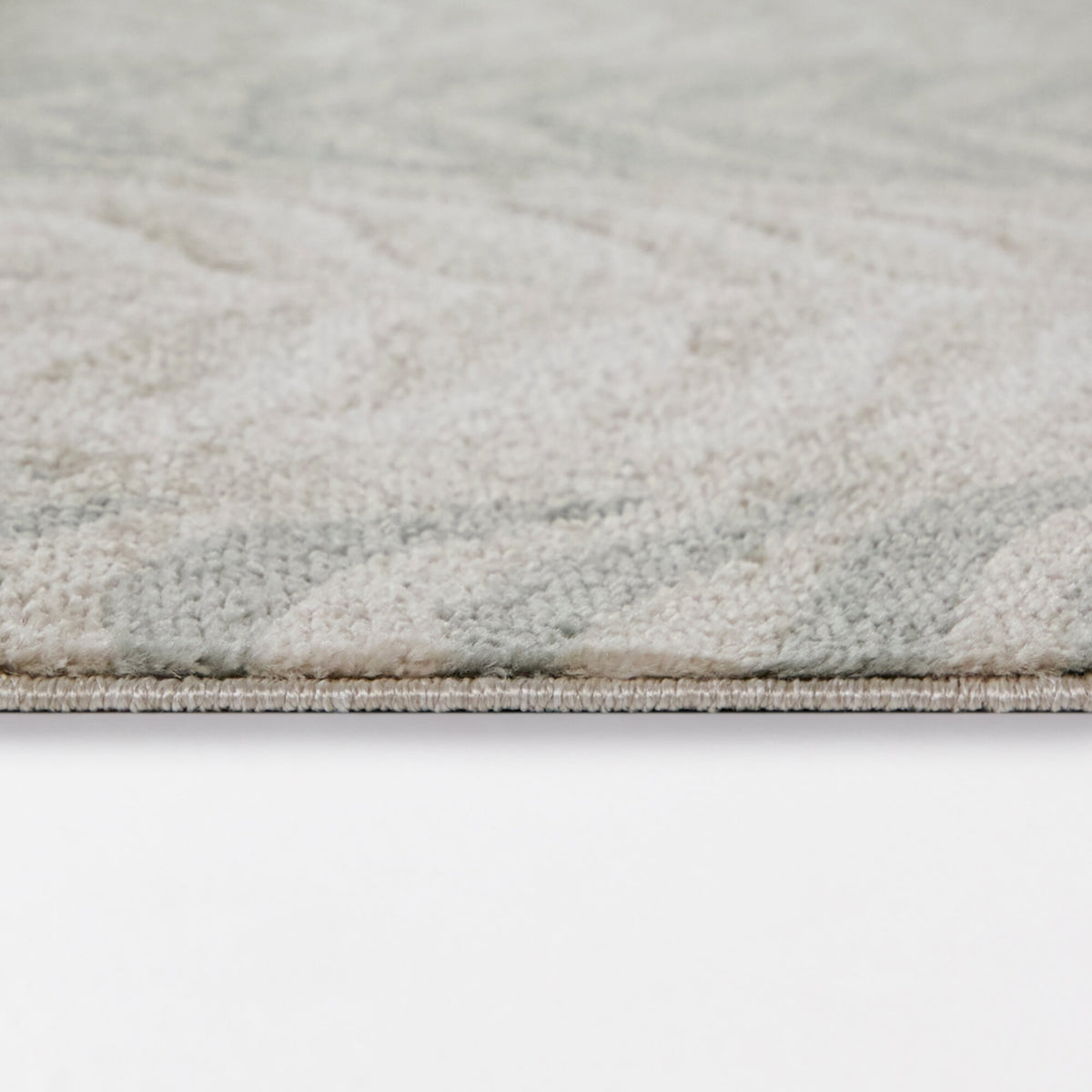Safiya Modern Botanical Area Rug