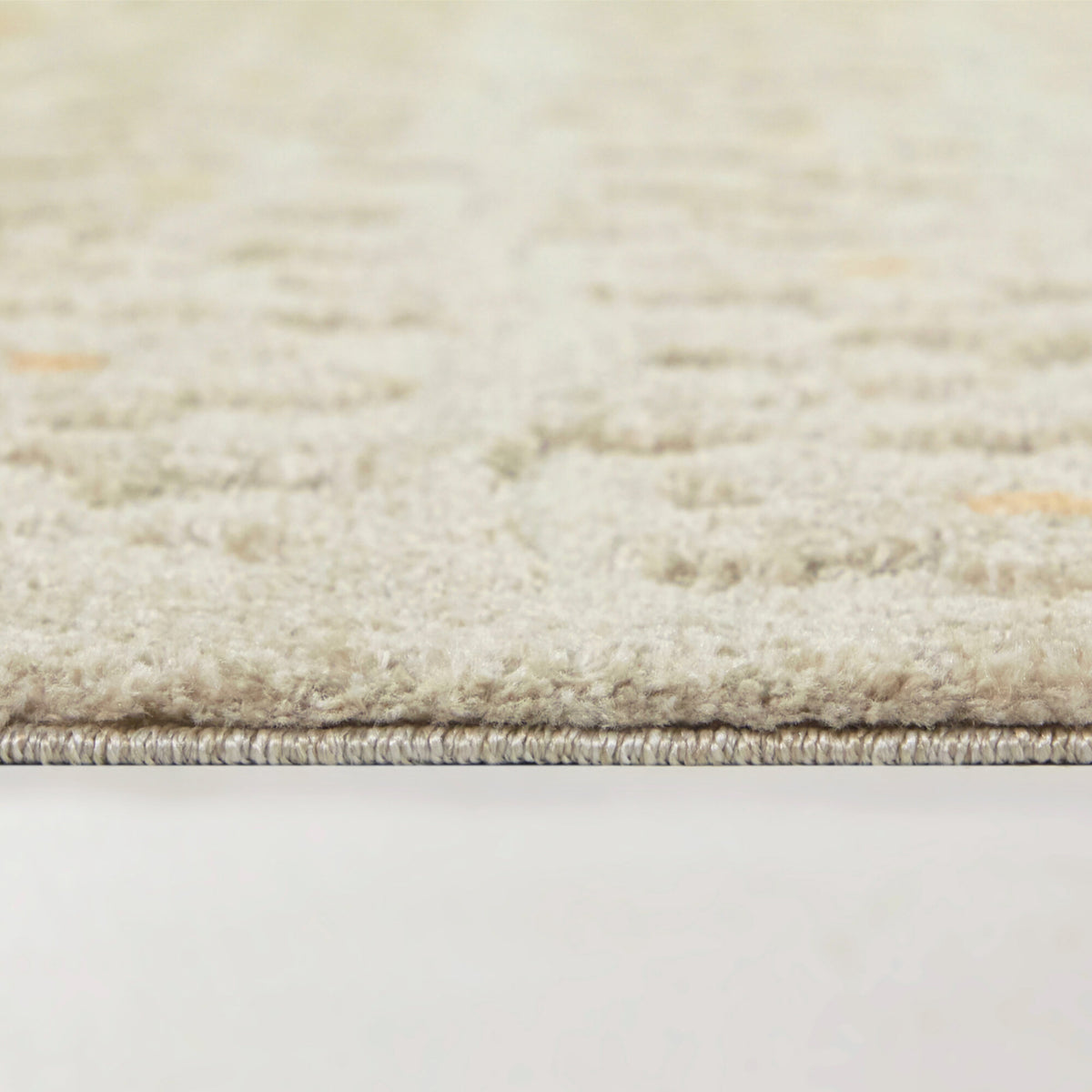 Helen Floral Checkered  Area Rug