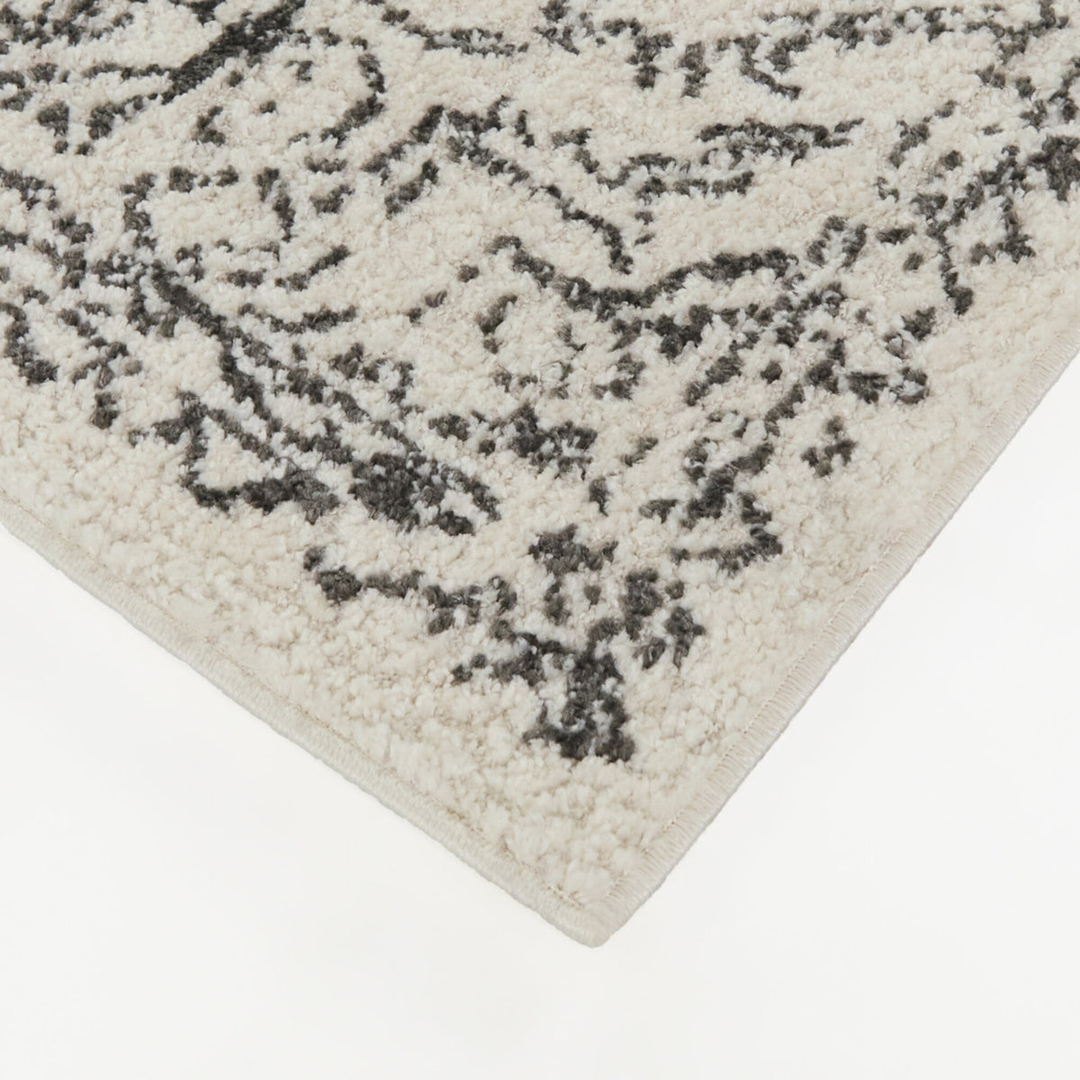 Elowen Oriental Medallion  Area Rug