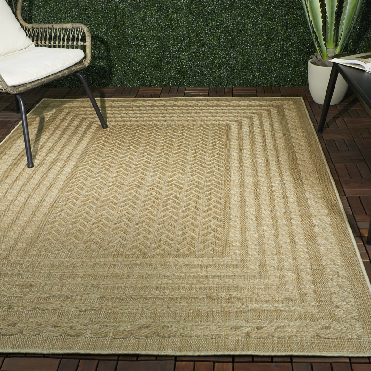 Wagner Flatweave Border Area Rug