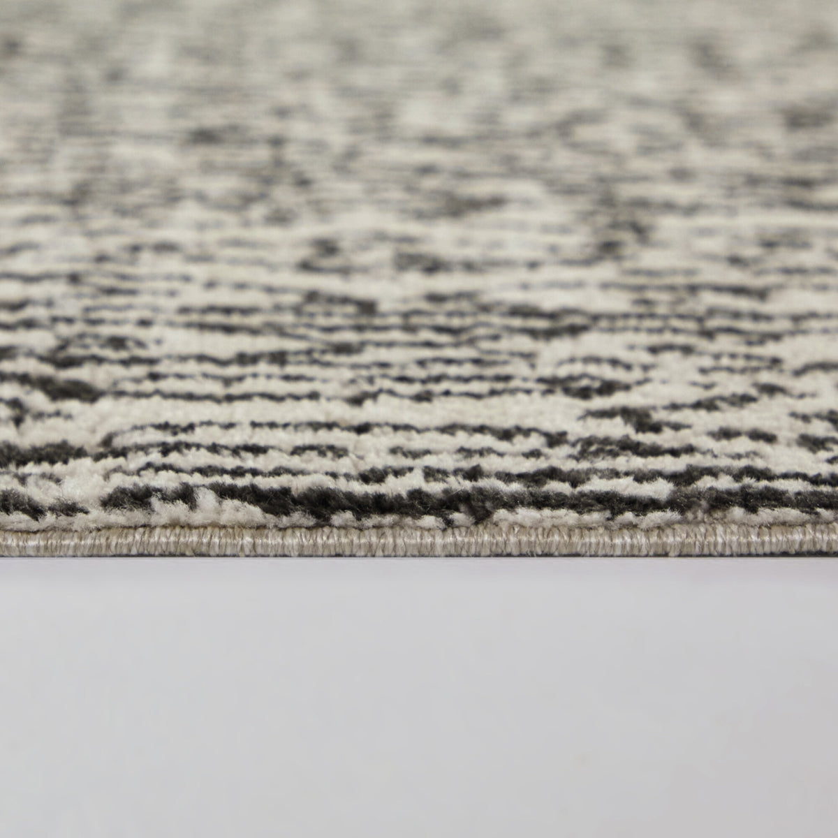 Veiser Moroccan Diamond Area Rug