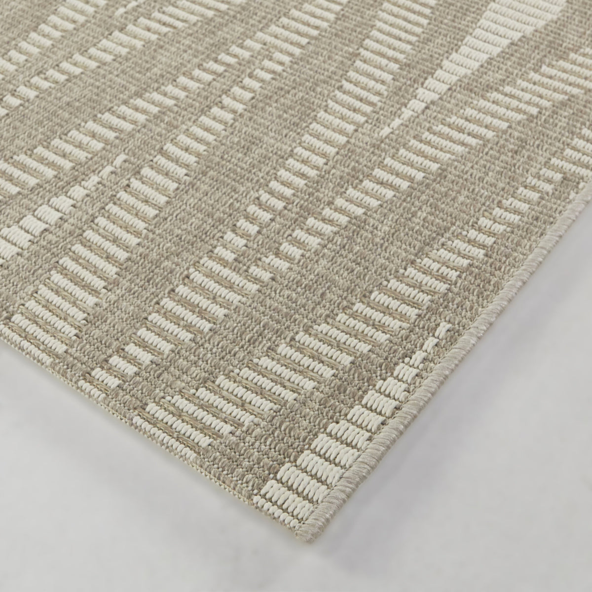 Vicente Patio Diamond Area Rug