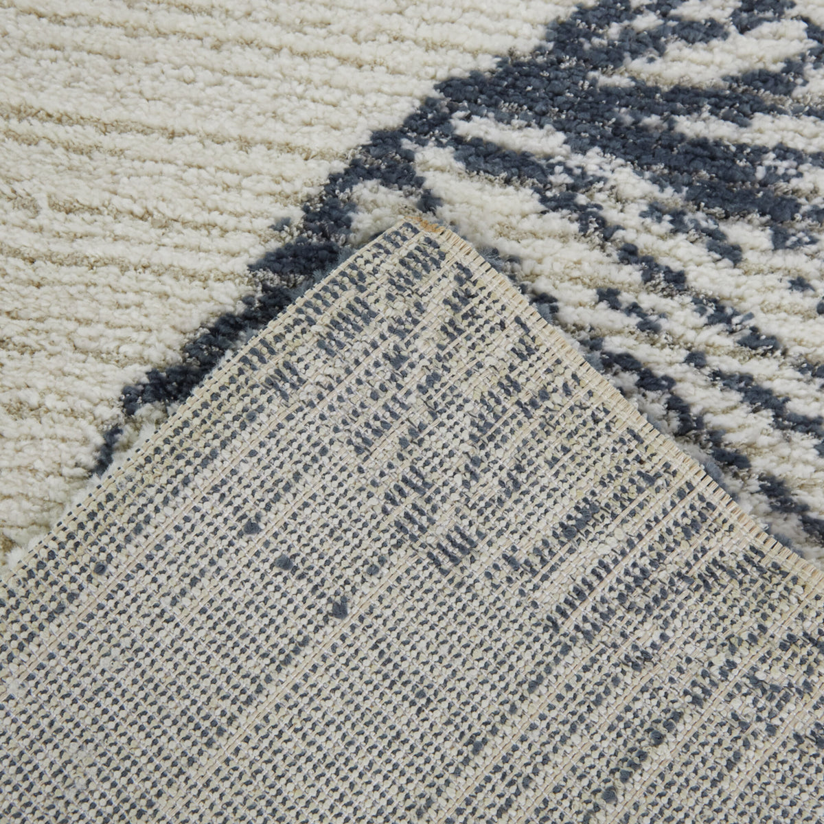 Scallop Coastal Shell Area Rug