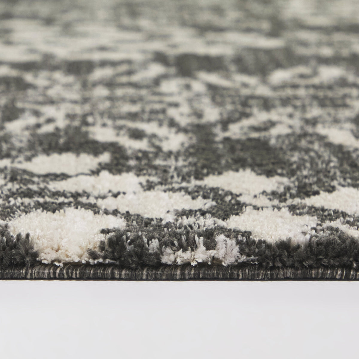 Ashbourne Traditional Floral