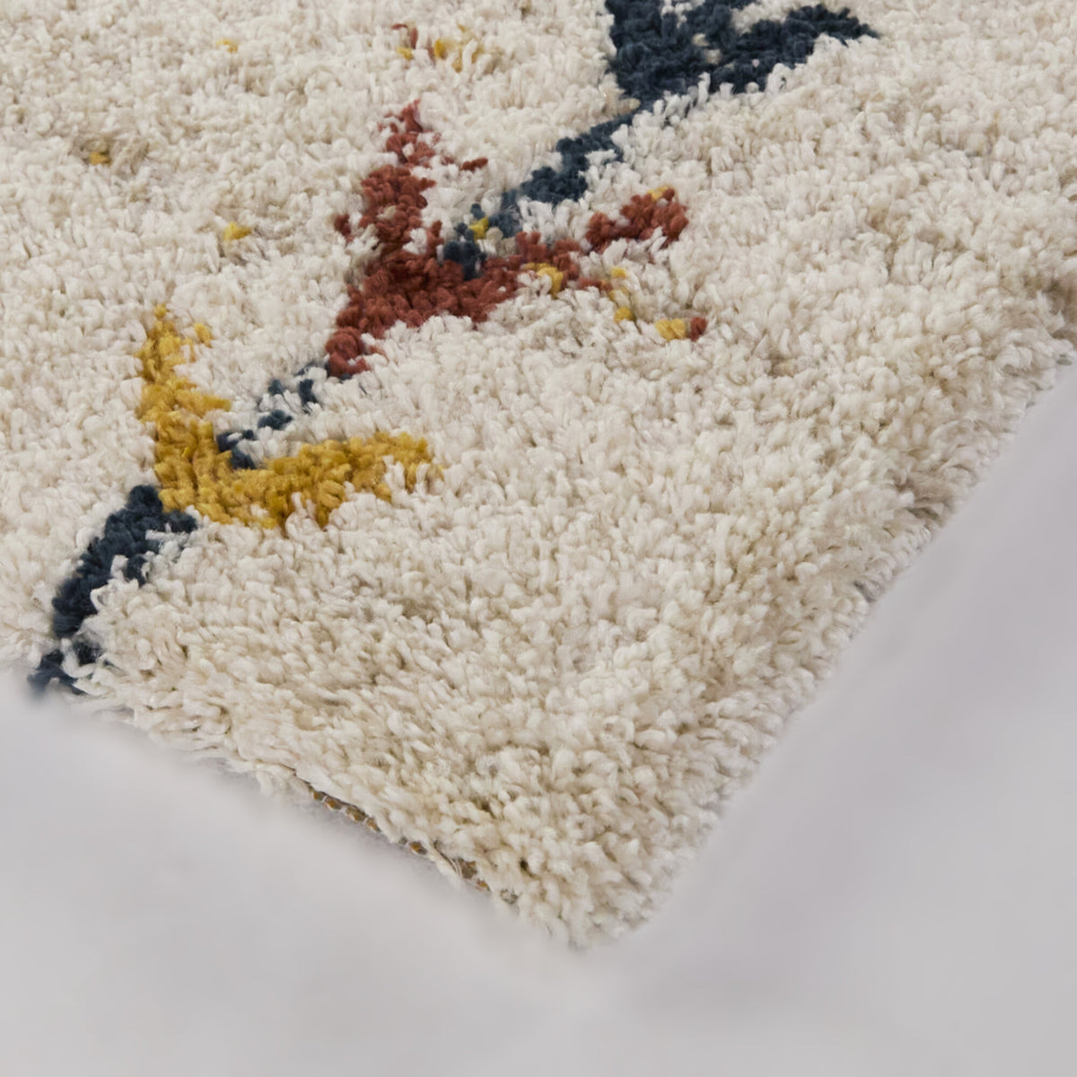 Maspero Moroccan Diamond Area Rug