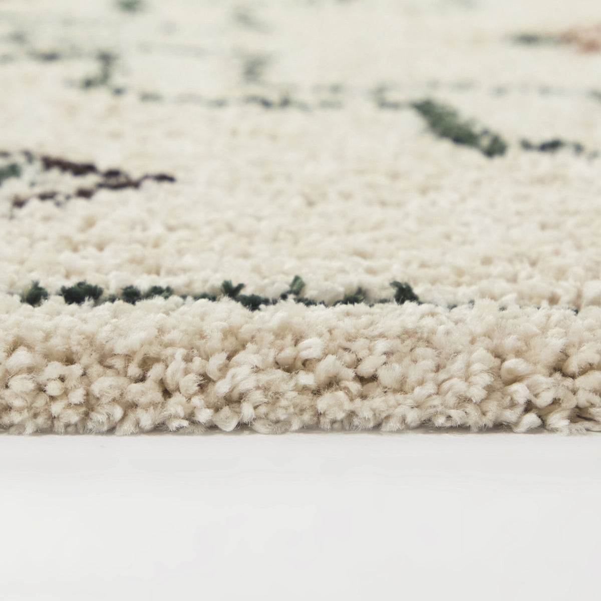 Eugenia Global Shag  Area Rug