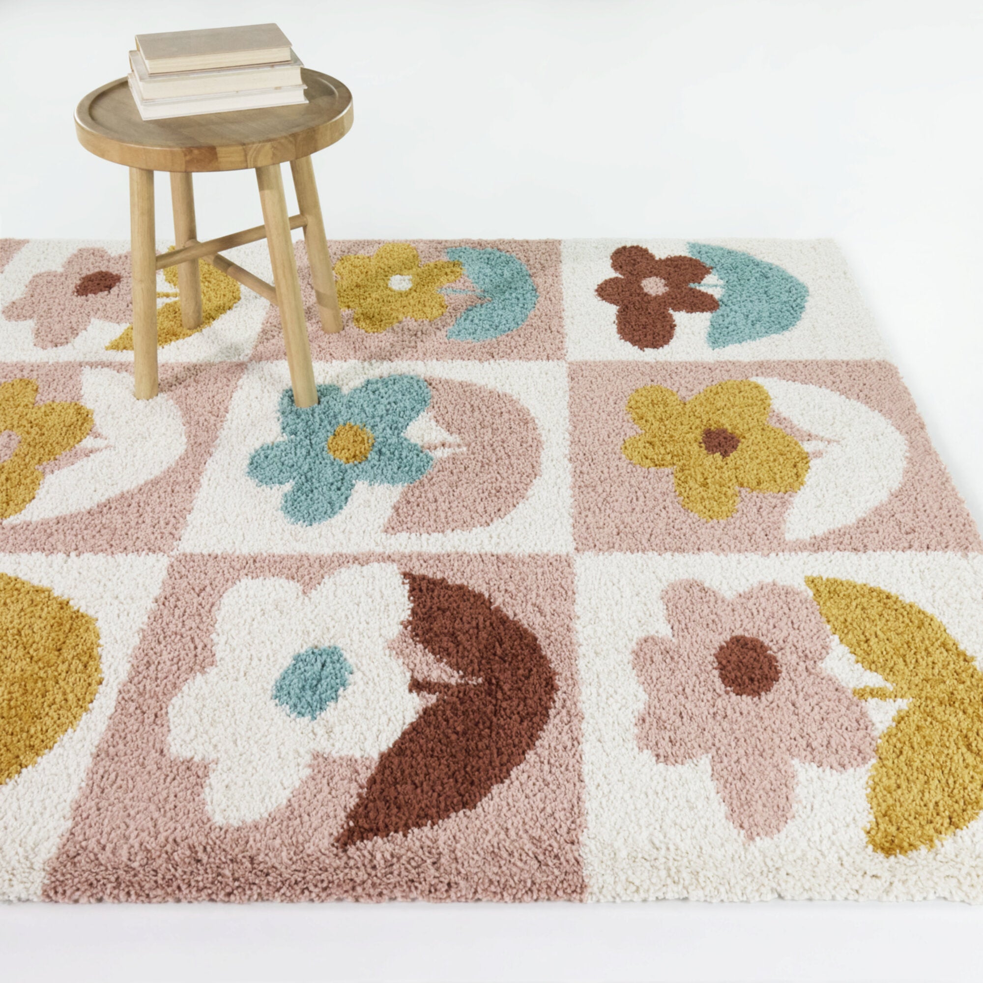 Flower Floor Mat / Rainbow × Ecru beige TAKASHI MURAKAMI - FLOWER FLOOR MAT - ECRU BEIGE x RAINBOW – VAN