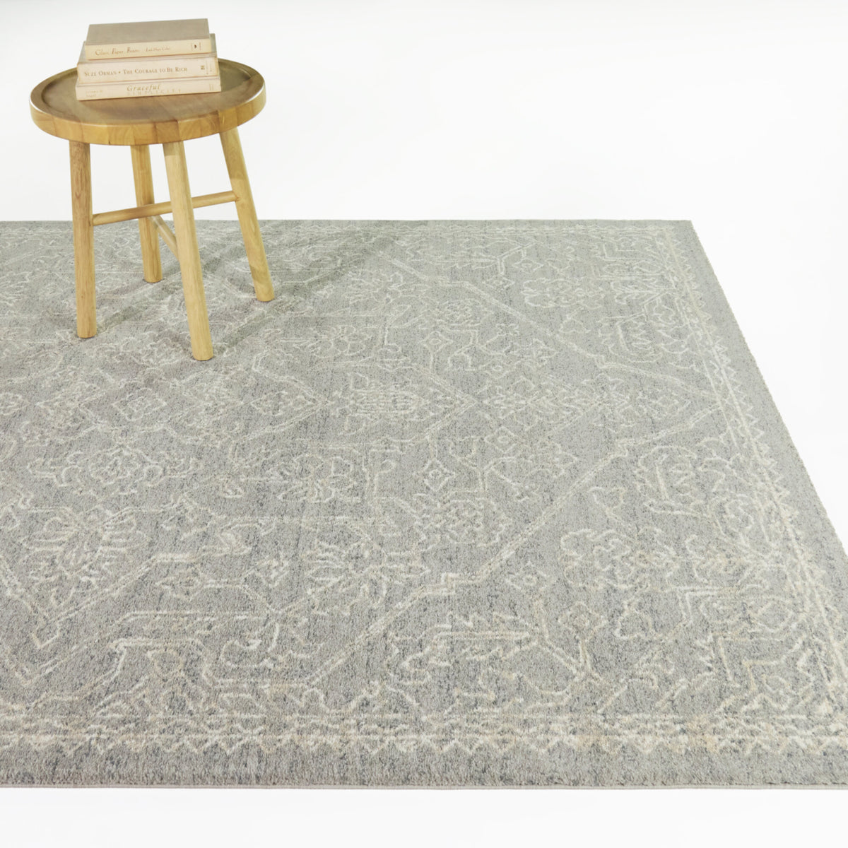 Ryland Traditional Medallion Area Rug
