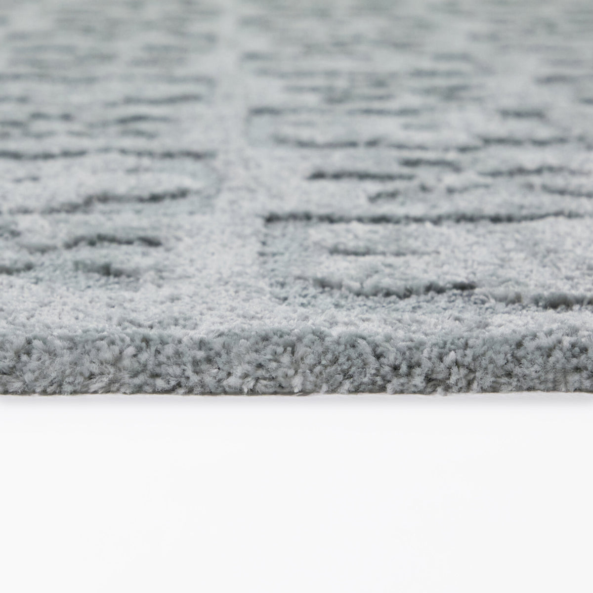 Alyson Checkered Floral Area Rug