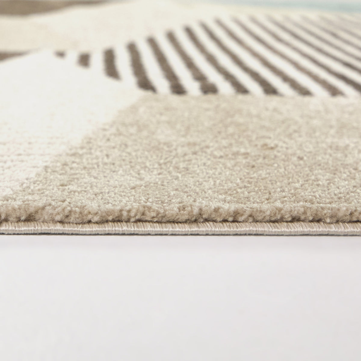 Evelina Modern Geometric Area Rug