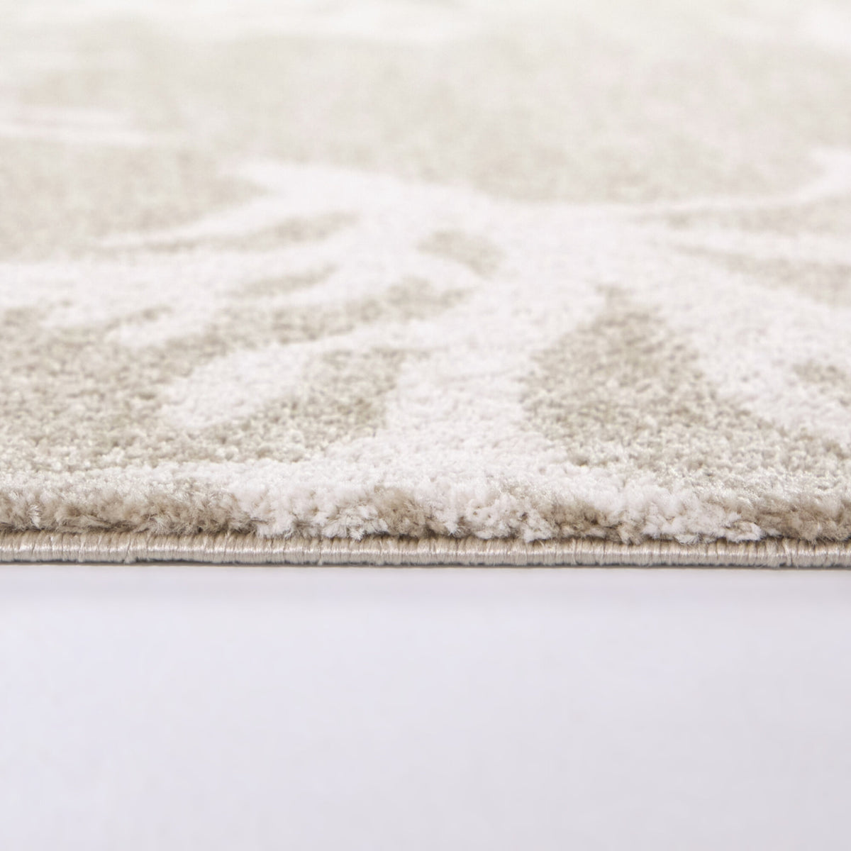 Caistor Coastal Coral Print Area Rug