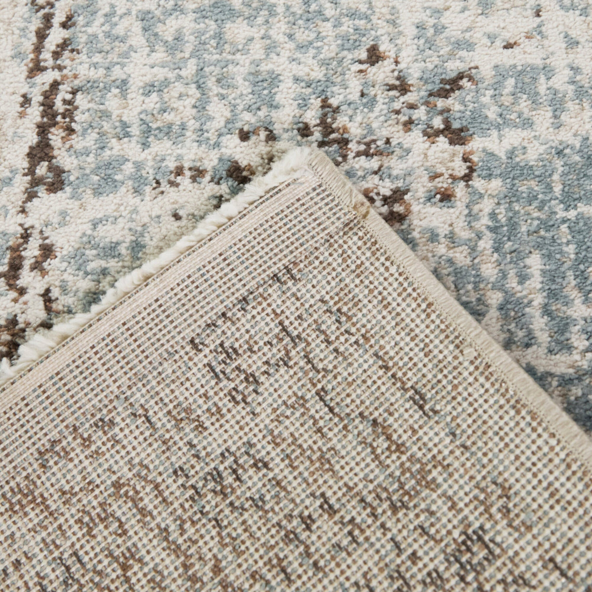 Wolcott Traditional Area Rug