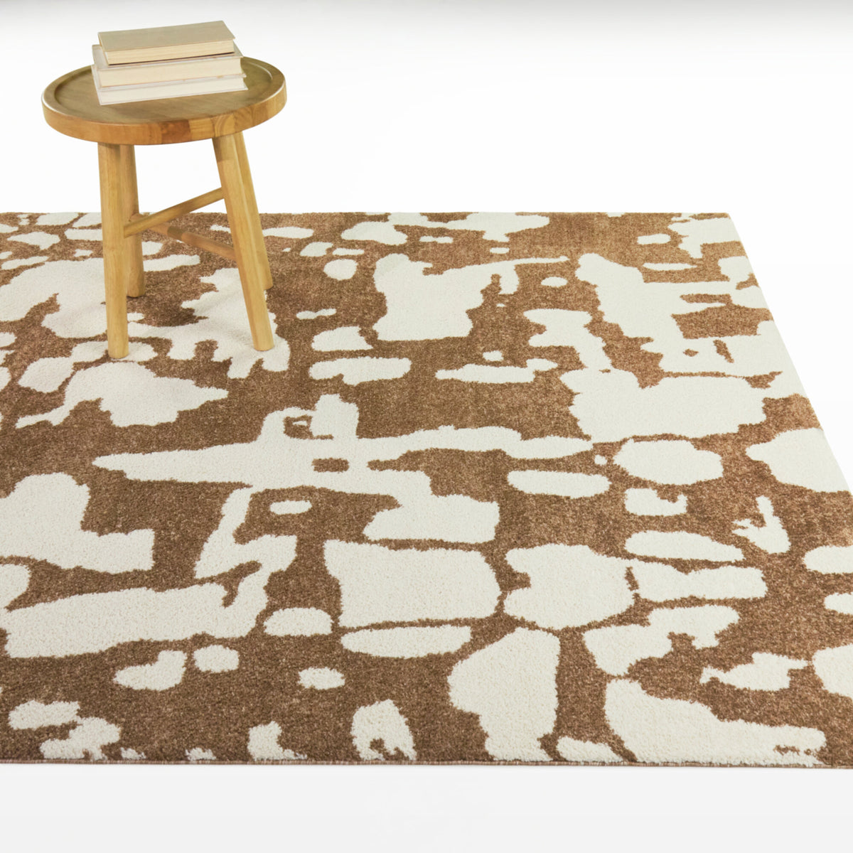 Mila Abstract Modern  Area Rug