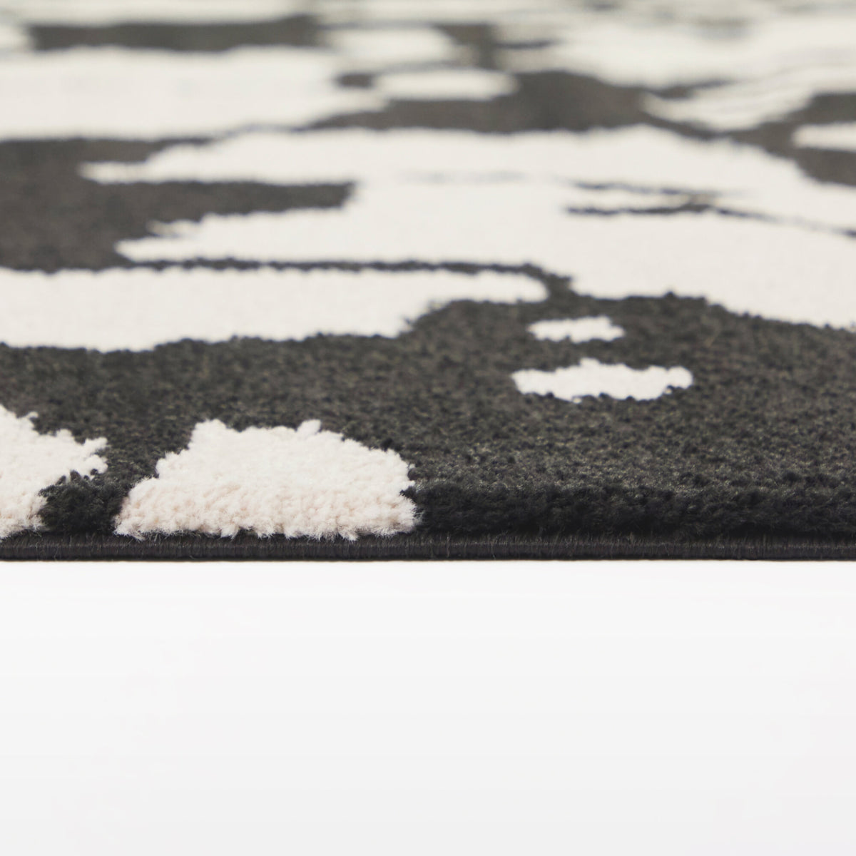 Mila Abstract Modern  Area Rug