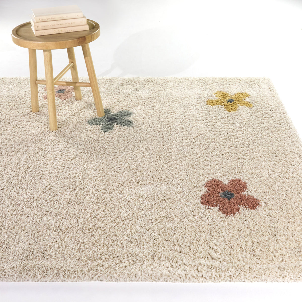 Gardner Modern Floral Area Rug