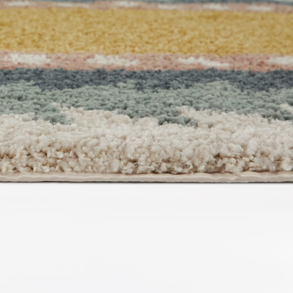 Machado Triangular Border Oval Area Rug