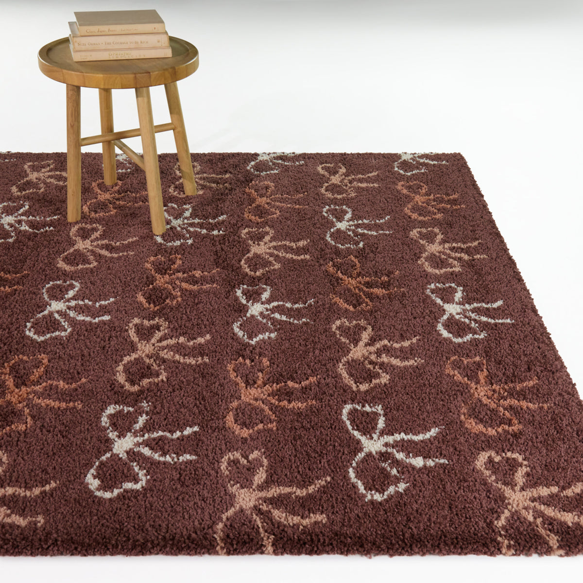 Emilie Dainty Bows Area Rug