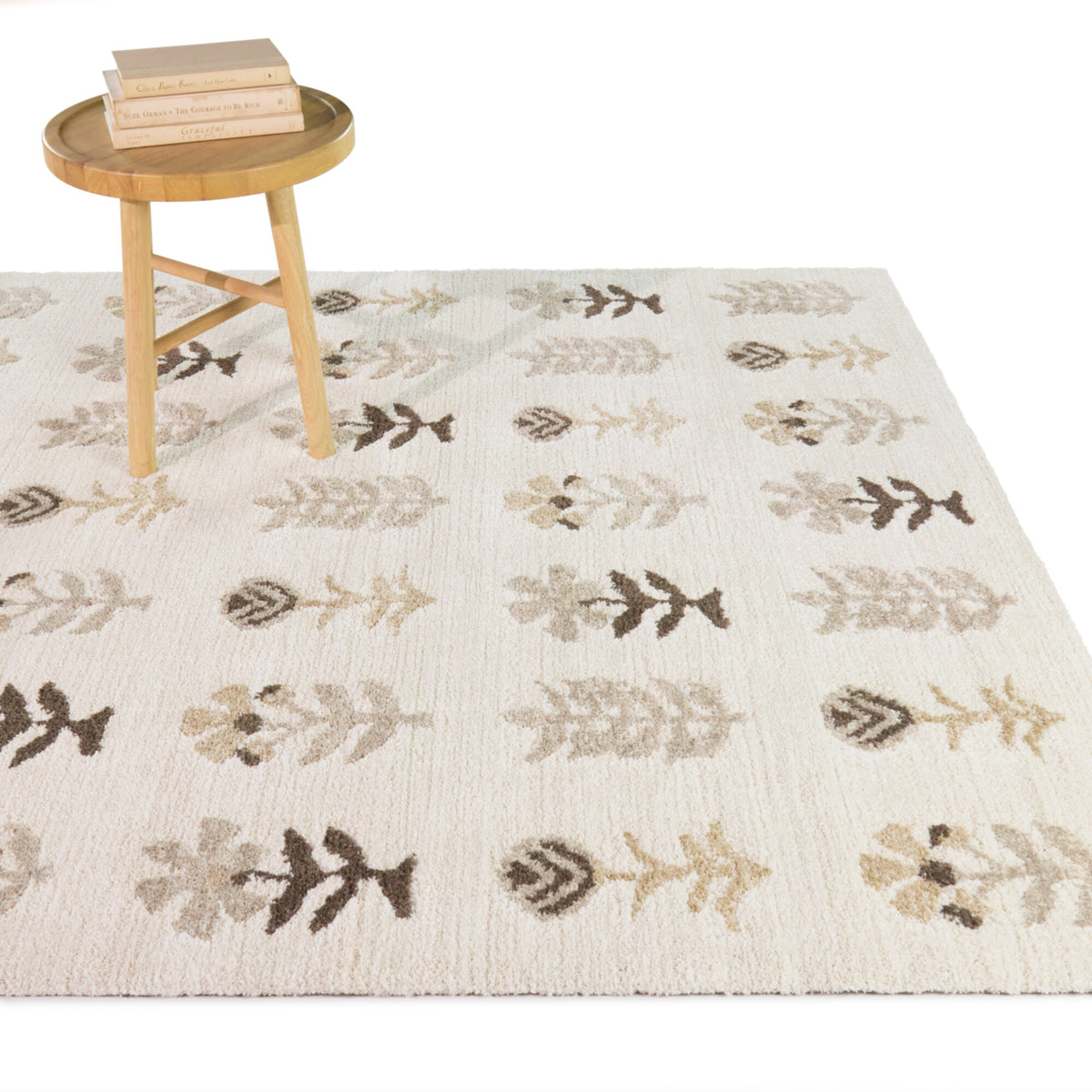 Lindquist Farmhouse Floral Area Rug