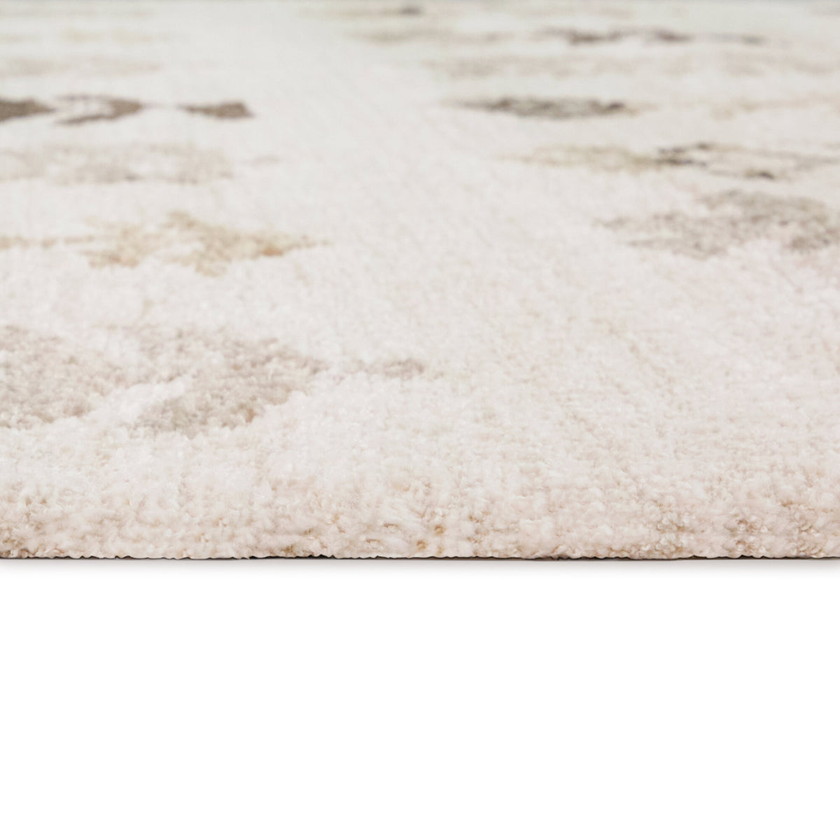 Lindquist Farmhouse Floral Area Rug