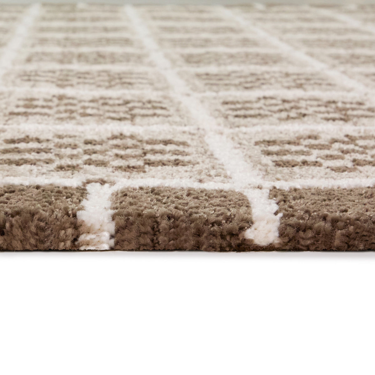 Milles Geo Grid Area Rug