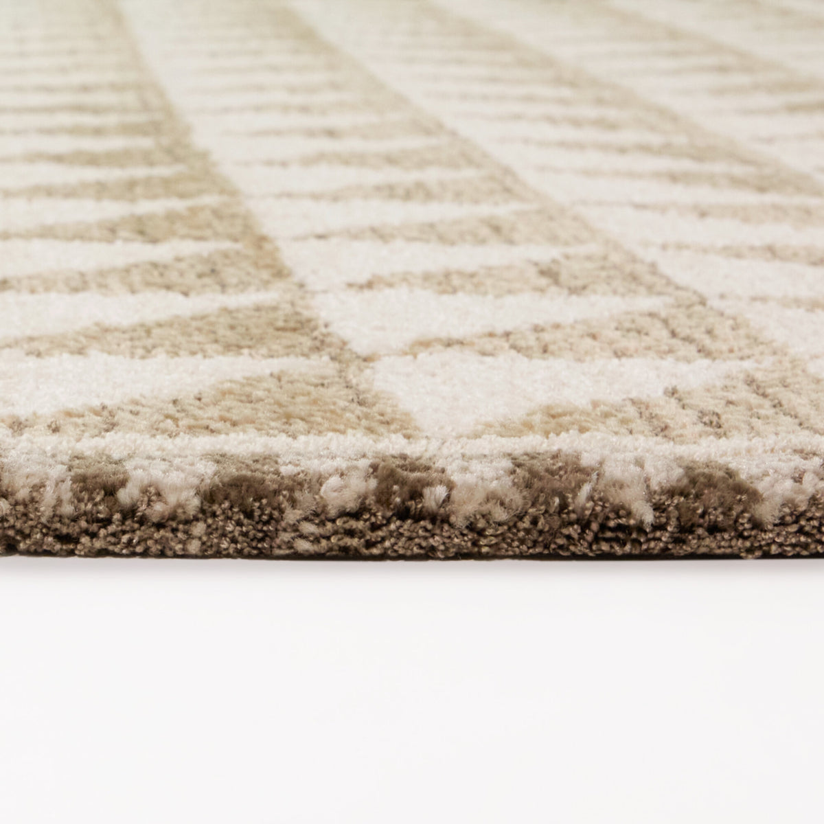 Maldonaldo Triangle Geo Area Rug