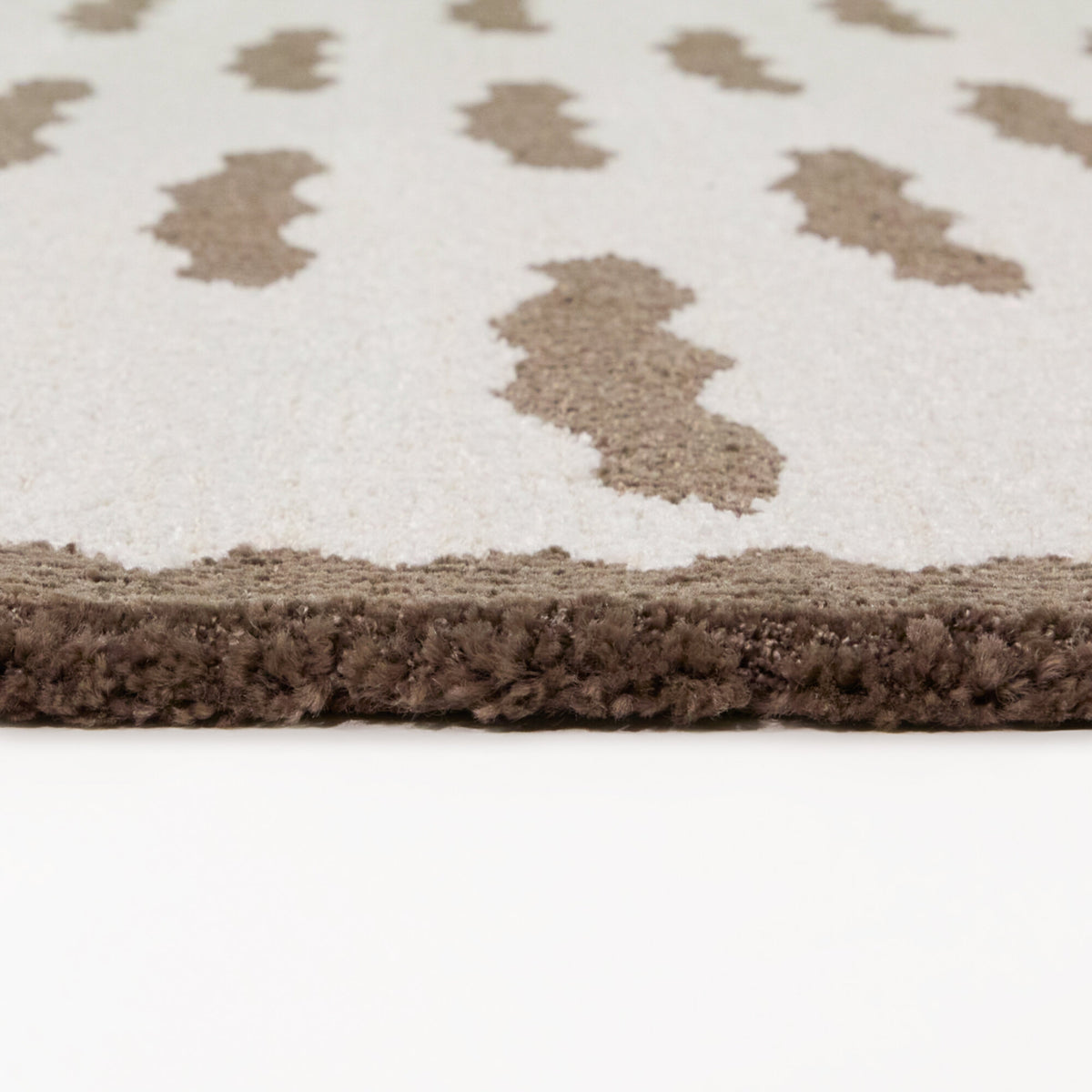 Falconet Global Chintamani Area Rug