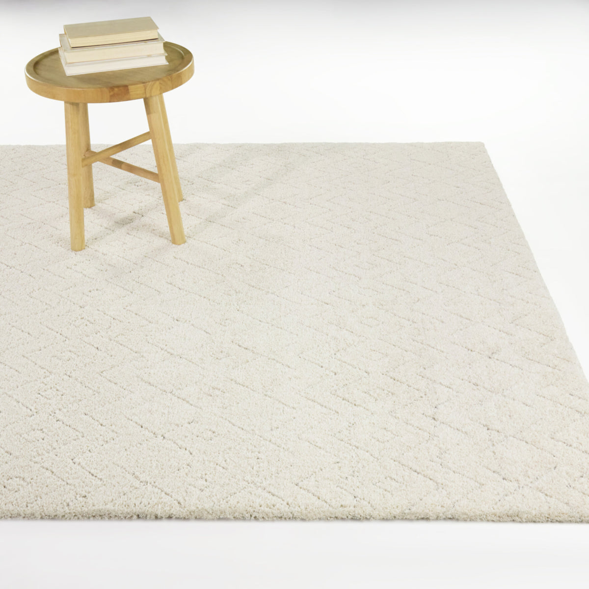 Gaius Global Geometric  Area Rug