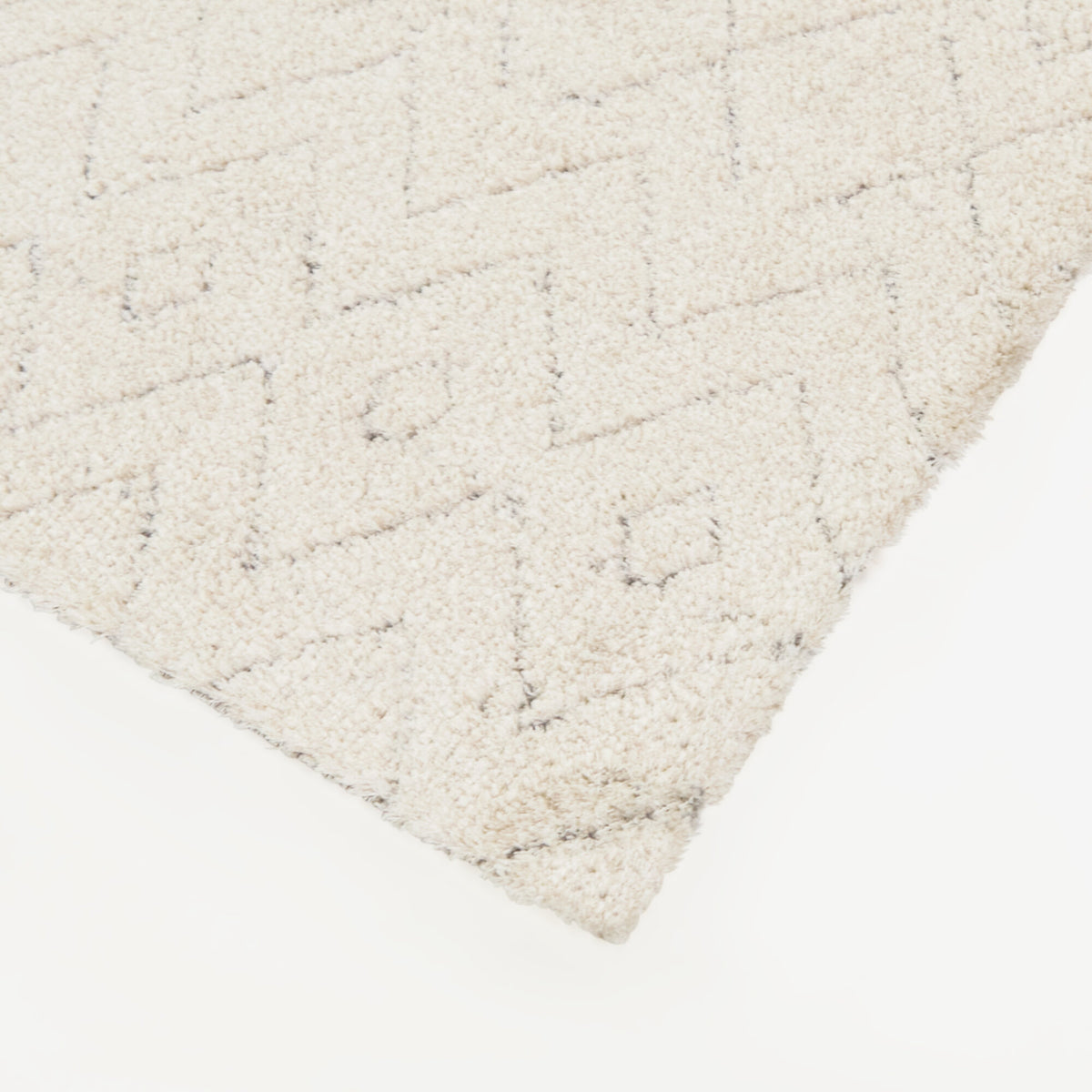 Gaius Global Geometric  Area Rug