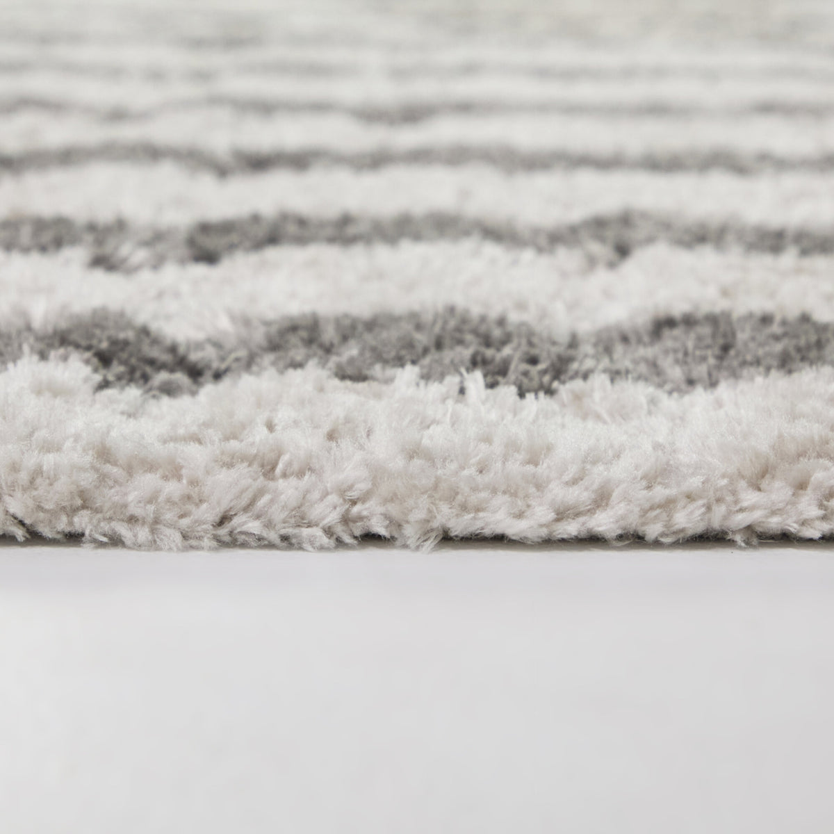 Leopoldo Striped Modern  Area Rug