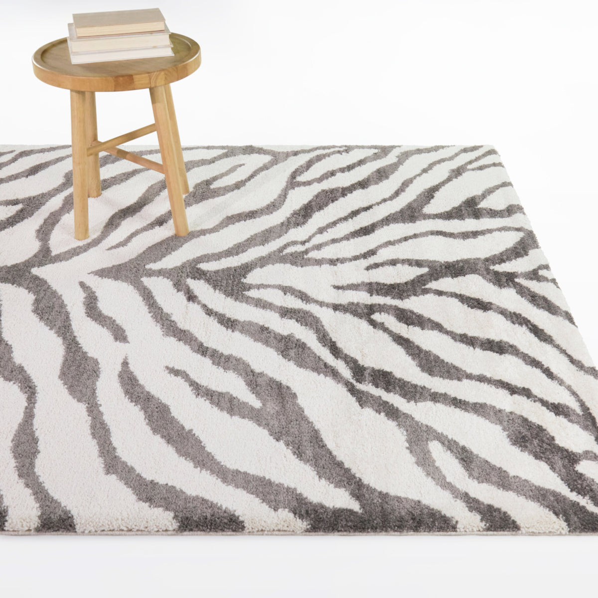 Kat Global Glam Animal Print  Area Rug