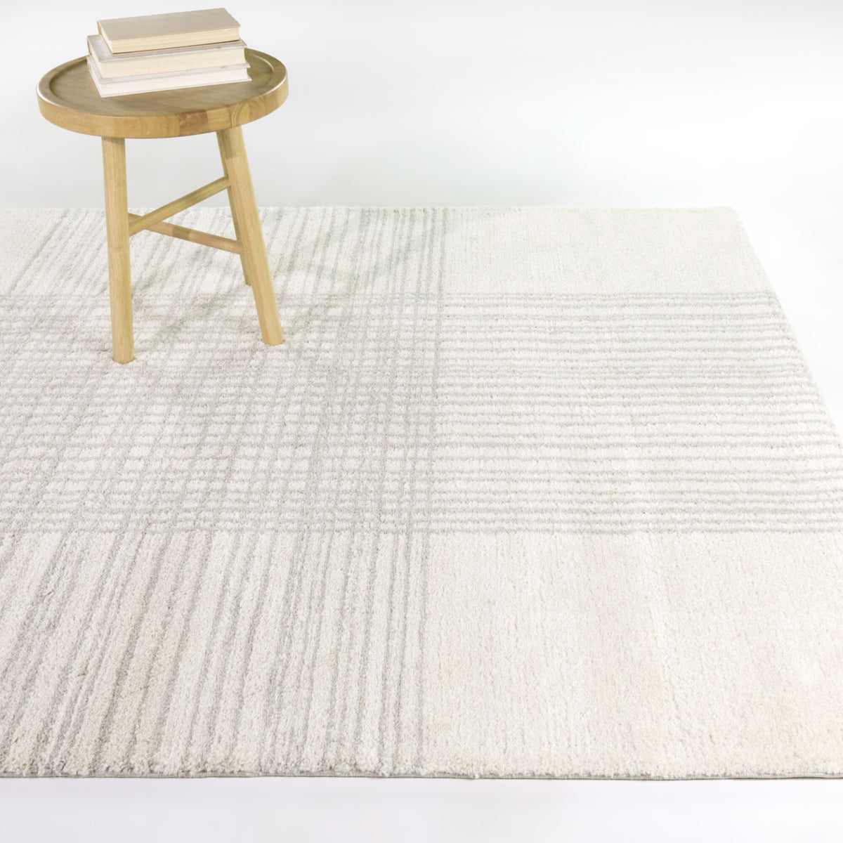 Aylesbury Modern Minimalist  Area Rug