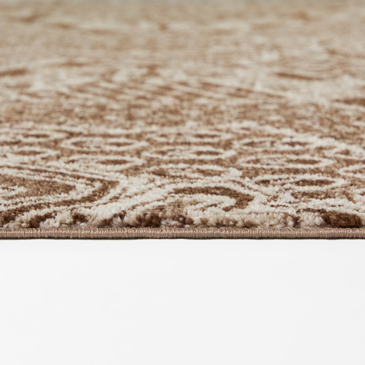 Saila Global Traditional Area Rug