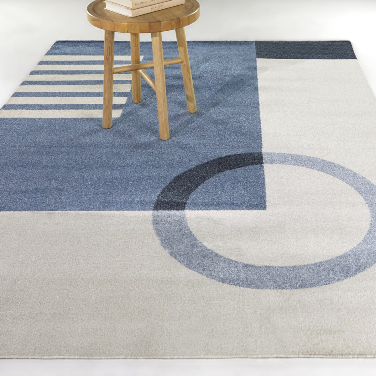 Lavaran Mid-Century Modern  Area Rug