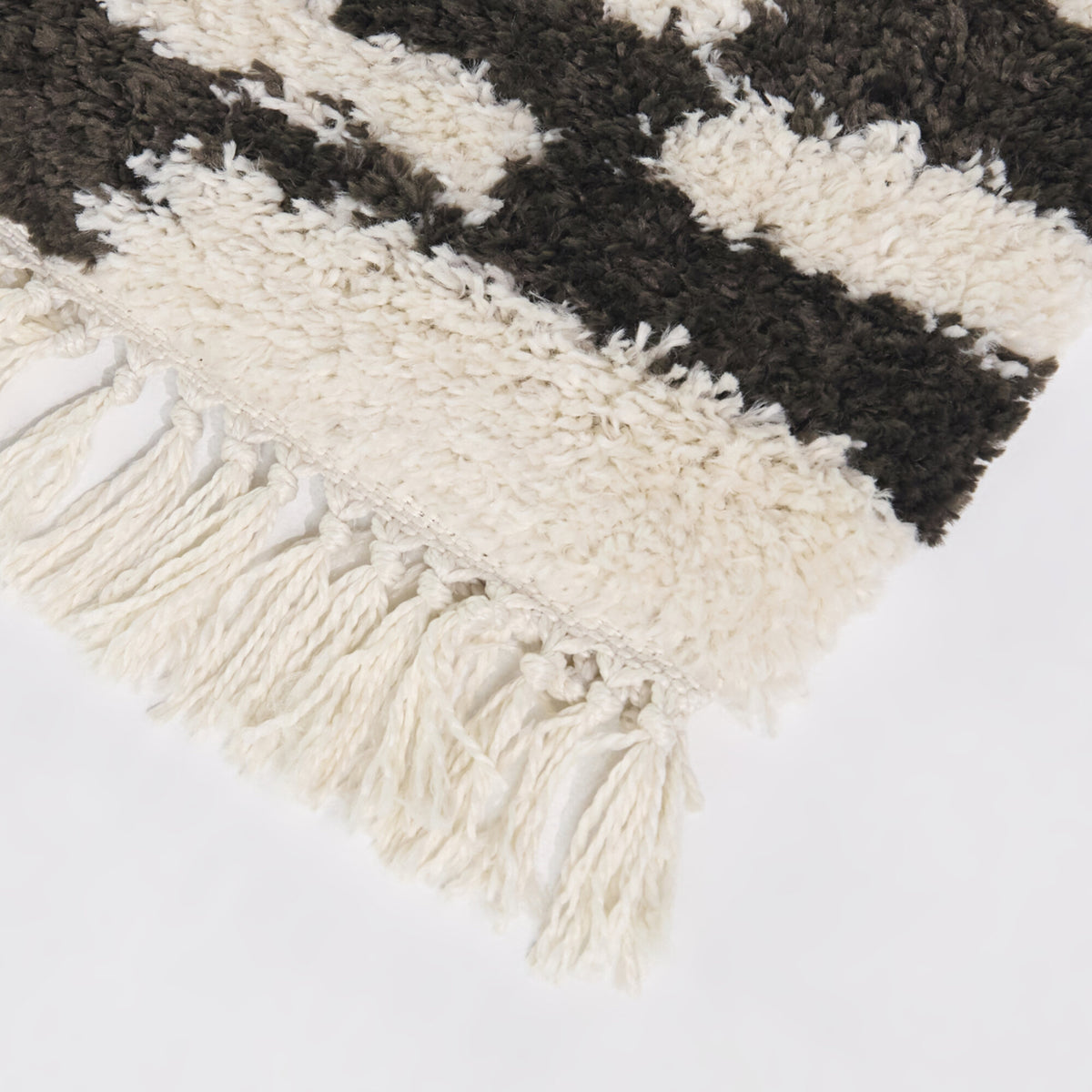 Parnassa Modern Geometric Shag Area Rug