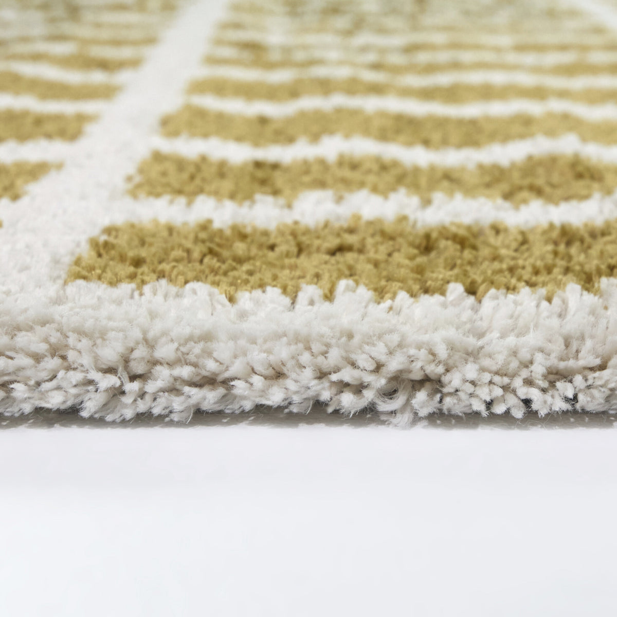 Androla Transitional Geometric