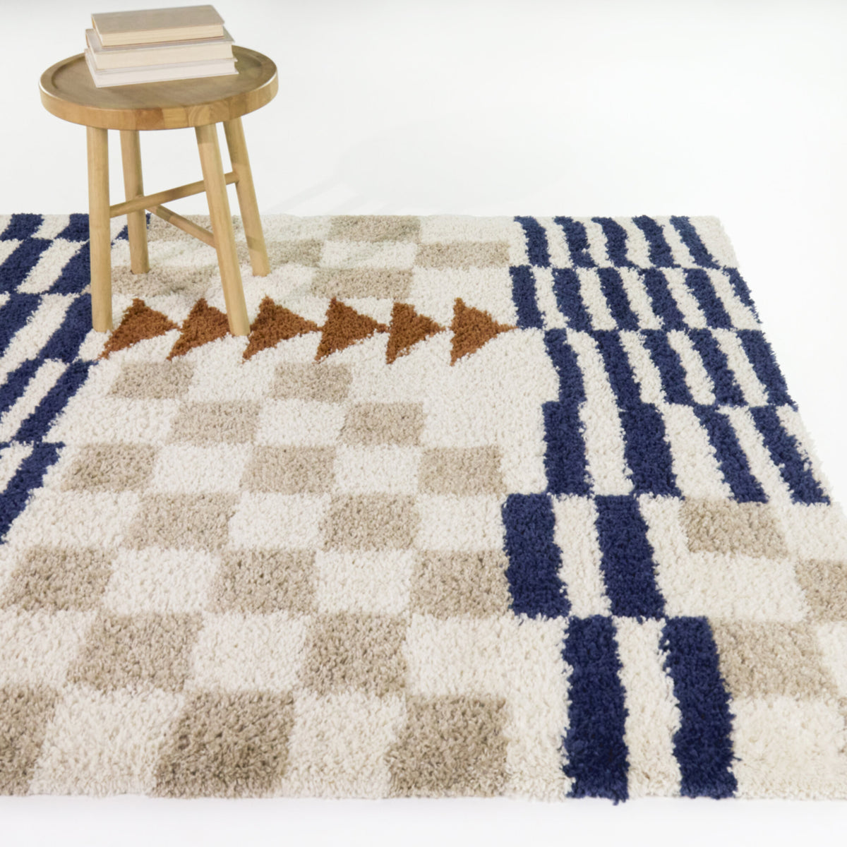 Cole Geometric Moroccan Area Rug
