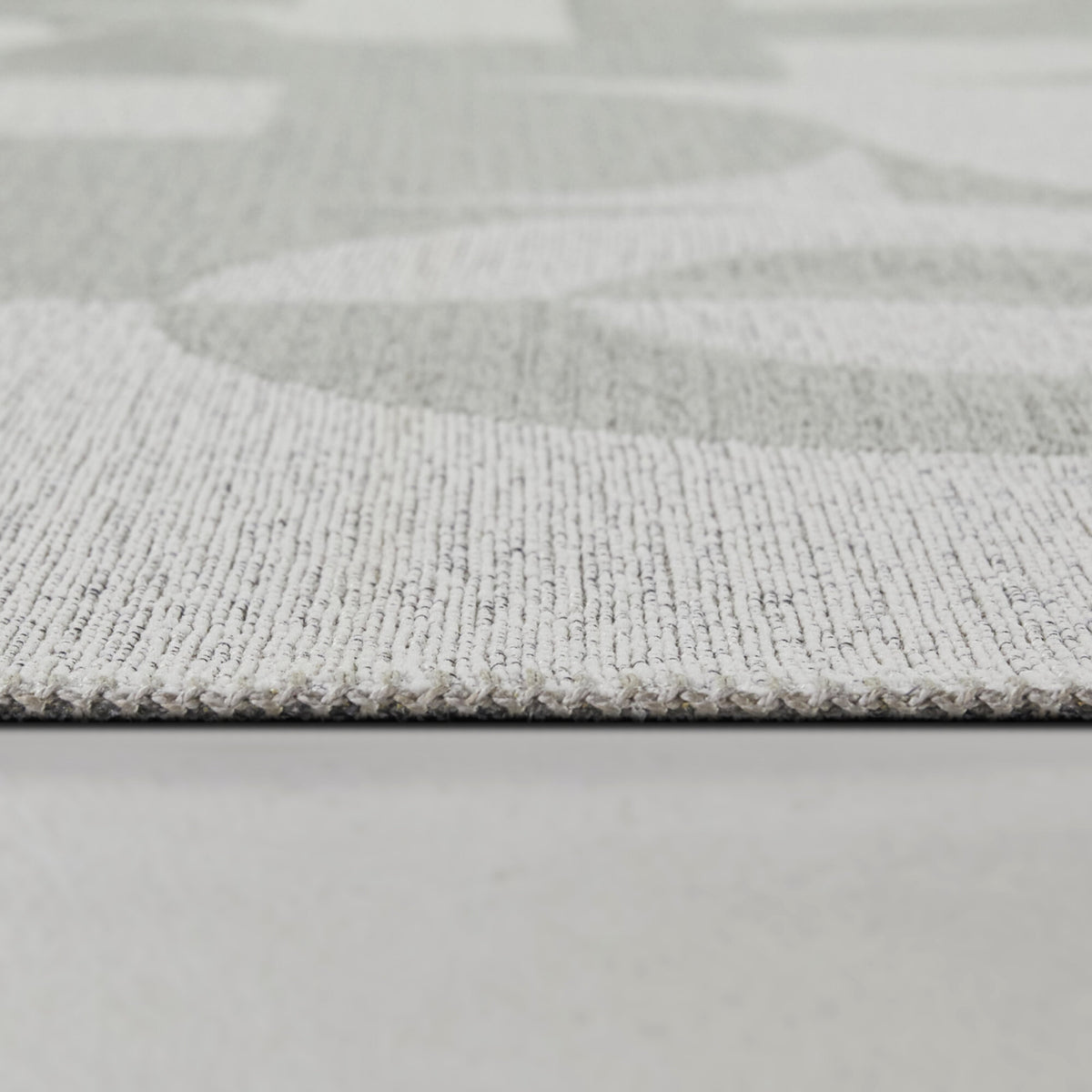 Halle Abstract Modern Area Rug