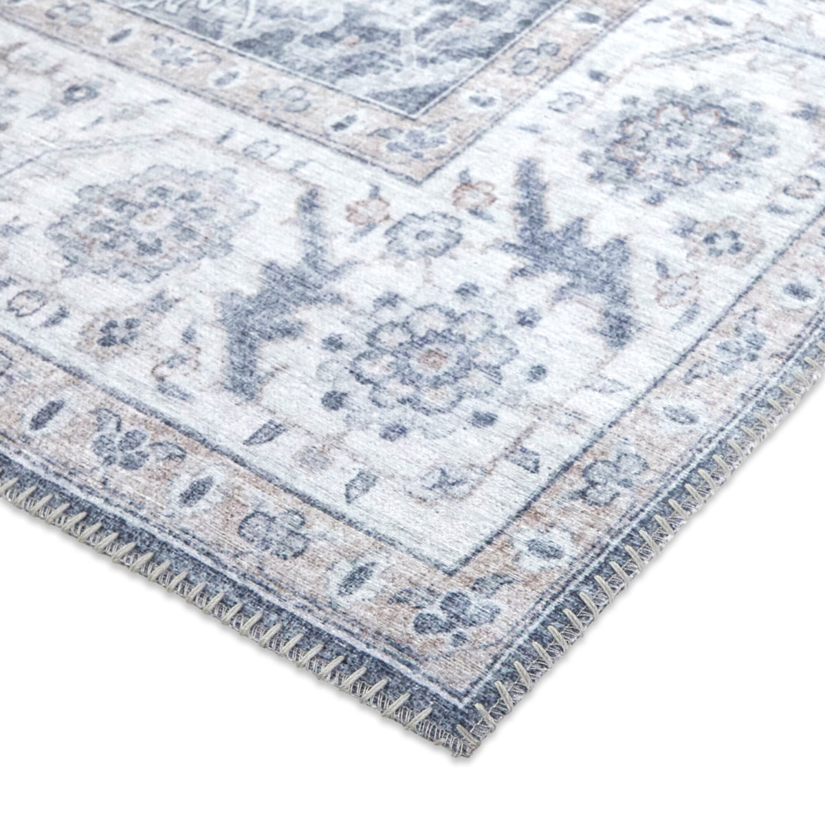 Sevim Traditional Area Rug