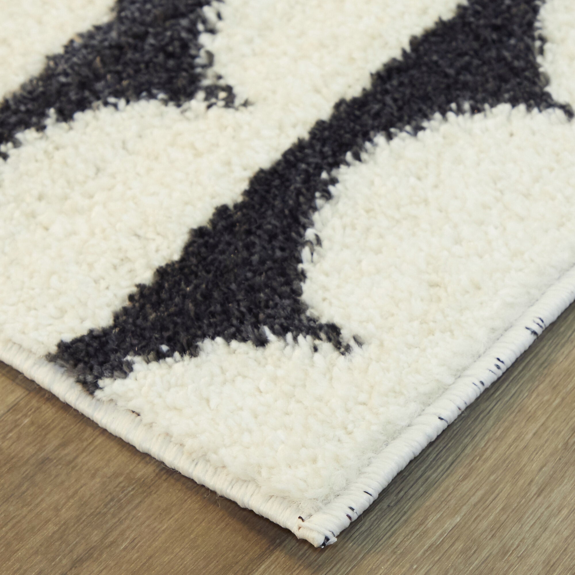 Palmer Modern Scale Area Rug - Balta Rugs