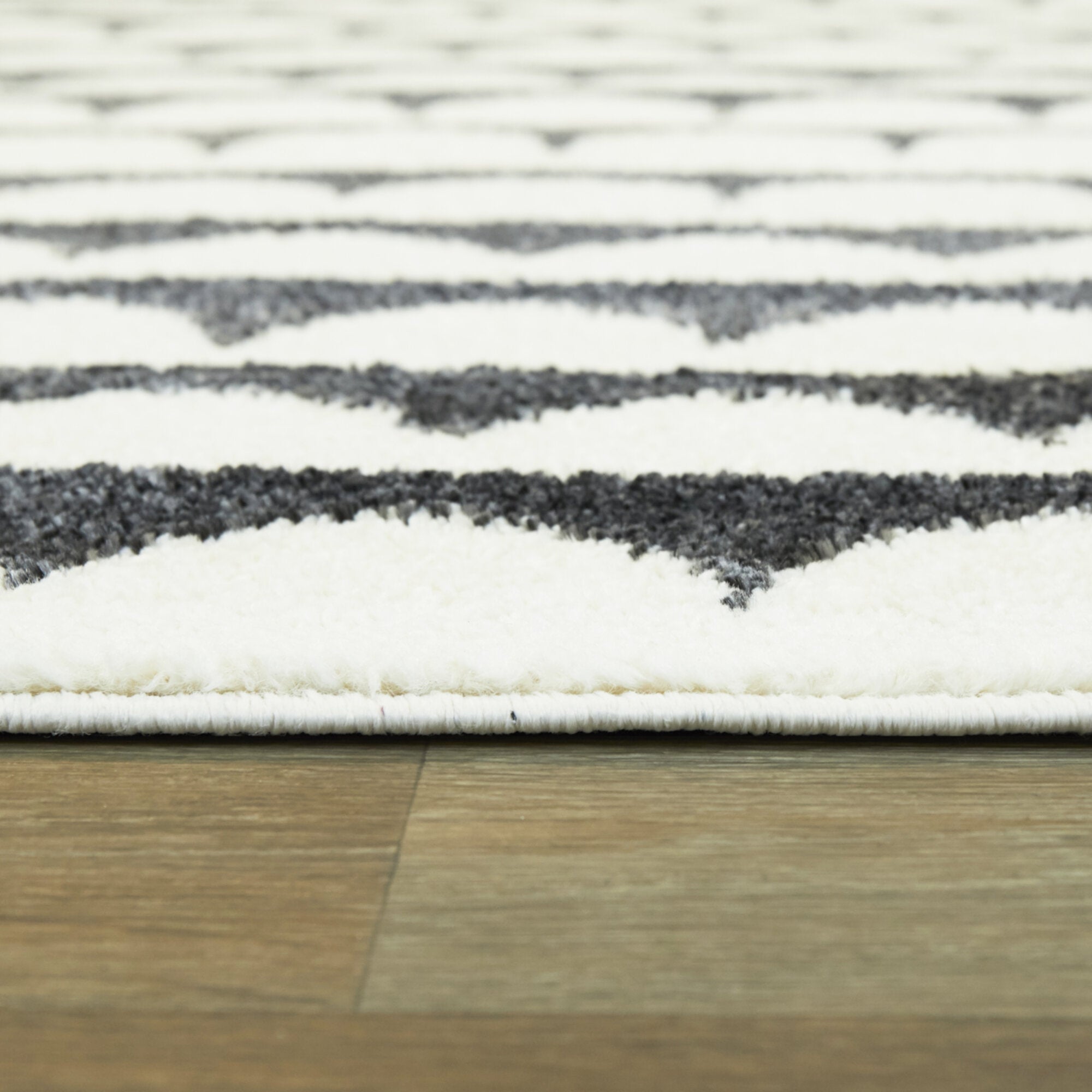 Palmer Modern Scale Area Rug - Balta Rugs