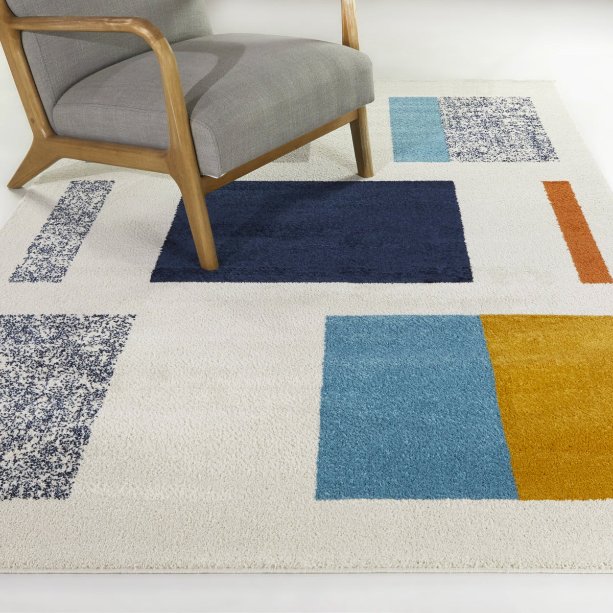 Roque Geometric Modern Area Rug