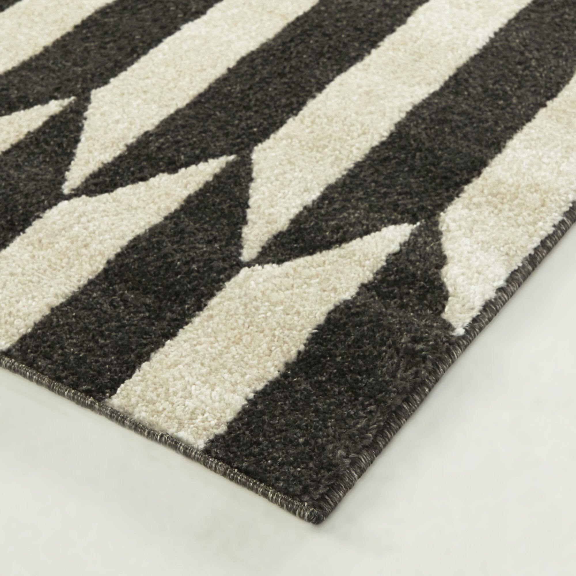 Judith Transitional Area Rug - Balta Rugs