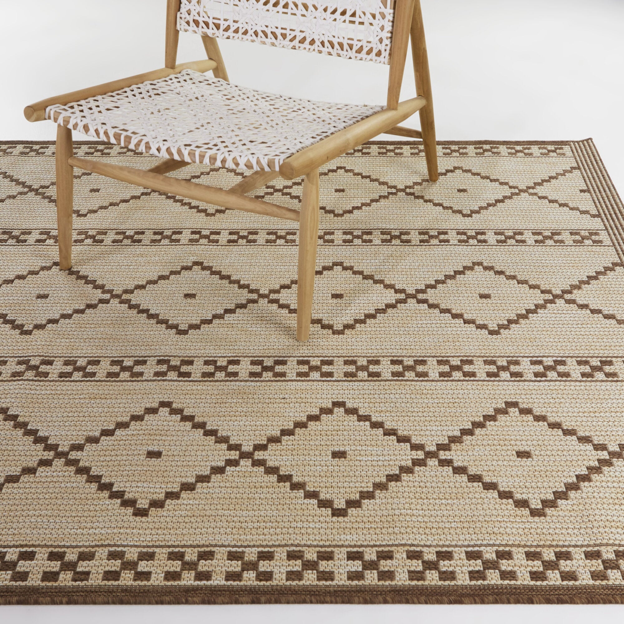 Gerard Geometric Trellis Area Rug - Balta Rugs